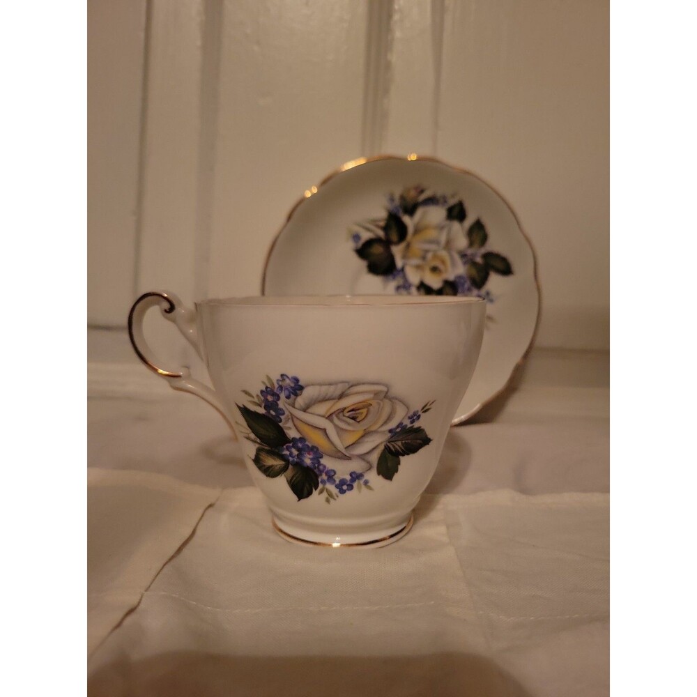 Vtg Regency Teacup & Saucer English Bone China White Rose Blue Floral Cup Gold